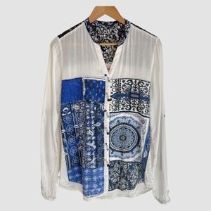 Desigual White/Blue Long Sleeve Crocheted Button Down Shirt M ($145)